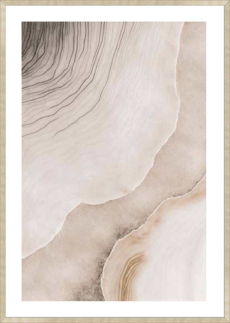 Whispers in the Sand II - 5cm White Border Sm. Box Champagne