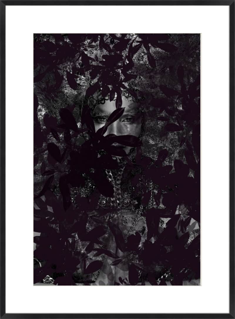 Sophie 2 - 10cm Mount Board Box Black