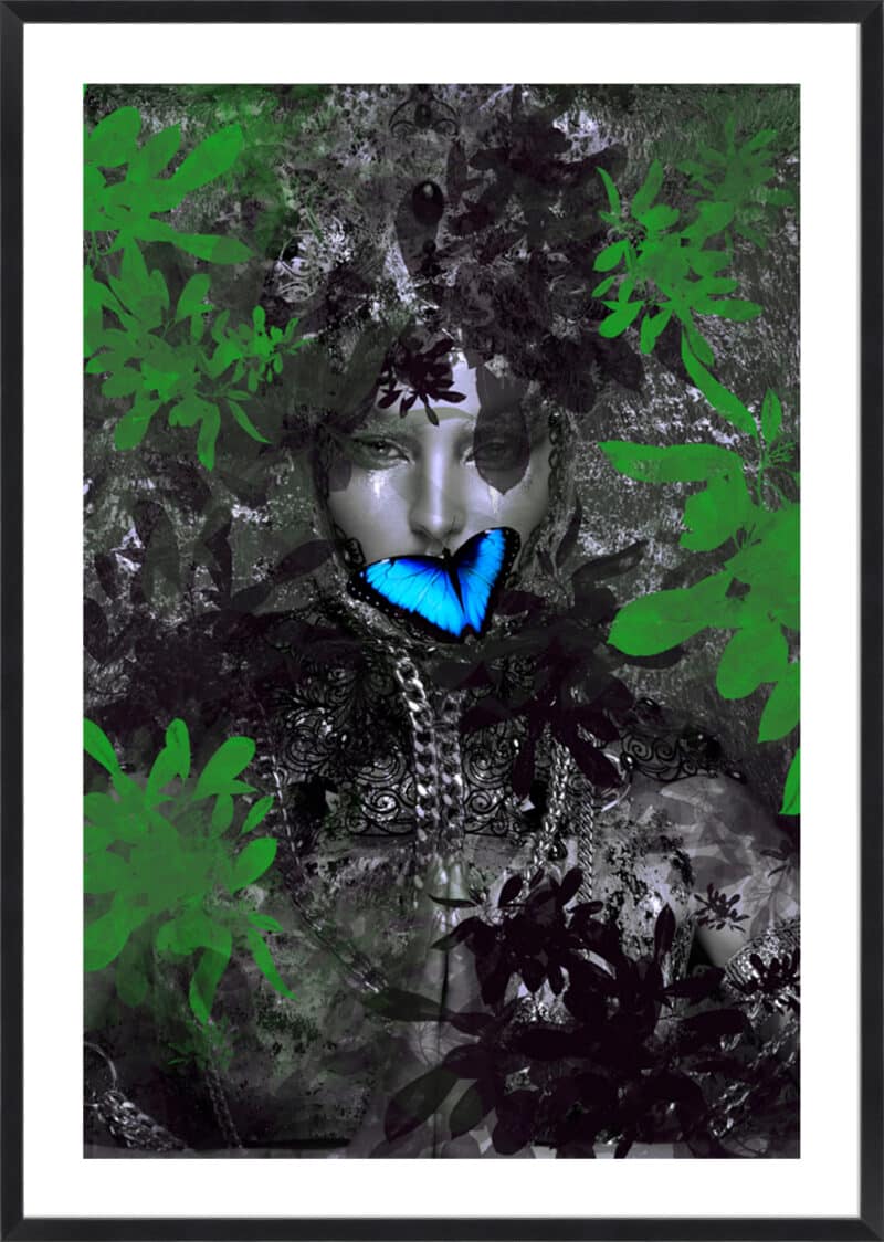 Sophie Green - 5cm White Border Box Black