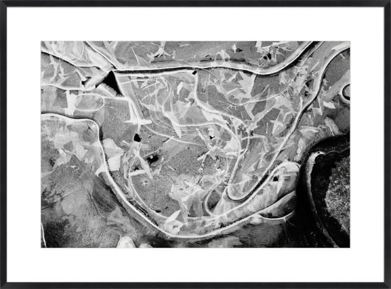 Winter's Veil #29 - 10cm Mount Board Box Black